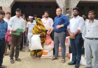 Kasganj news जिलाधिकारी प्रणय सिंह ने बाढ़ प्रभावित मूजखेड़ा एवं नगला हंसी गांवों का किया स्थलीय निरीक्षण।