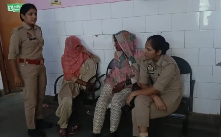 कंपिल: ई-रिक्शा में महिलाओं का गैंग सक्रिय, पर्स चोरी के आरोपी गिरफ्तार