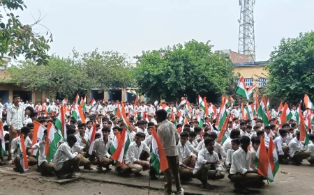 तिरंगे के रंग में रंगा शमशाबाद, गूंजे ‘भारत माता की जय’ के जयकारे