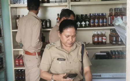फर्रुखाबाद: बाढ़ प्रभावित इलाकों में आबकारी विभाग की छापेमारी