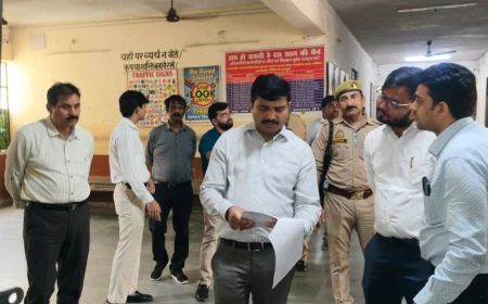 एआरटीओ कार्यालय का जिलाधिकारी अरविन्द सिंह ने किया औचक निरीक्षण, पारदर्शी एवं भ्रष्टाचारमुक्त व्यवस्था सुनिश्चित करने के दिए निर्देश