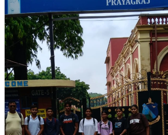प्रदेश तैराकी जंग में सी.पी. विद्या निकेतन का दम, इलाहाबाद फतह करने निकली 'स्विमिंग ब्रिगेड