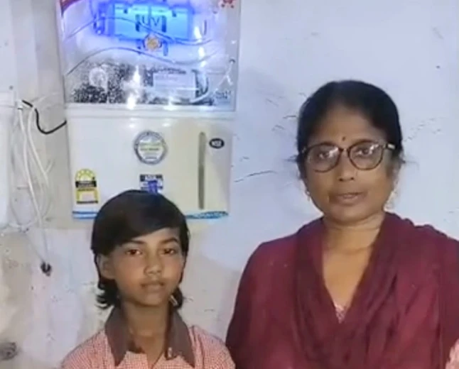 मैनपुरी: मासूम की गुहार पर जागा प्रशासन, वायरल वीडियो के बाद स्कूल में लगा आरओ