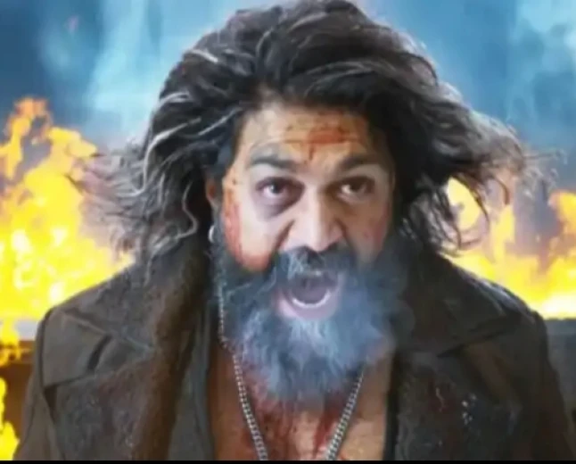 विदेशों में भी छाई ‘टॉक्सिक’ की दहशत, चार फिल्मों के रिकॉर्ड पर नजर; दूसरे दिन की कमाई ने चौंकाया  