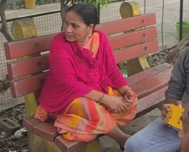फर्रुखाबाद: नोडल अधिकारी बनकर आंगनबाड़ी कार्यकत्री से लाखों की ठगी