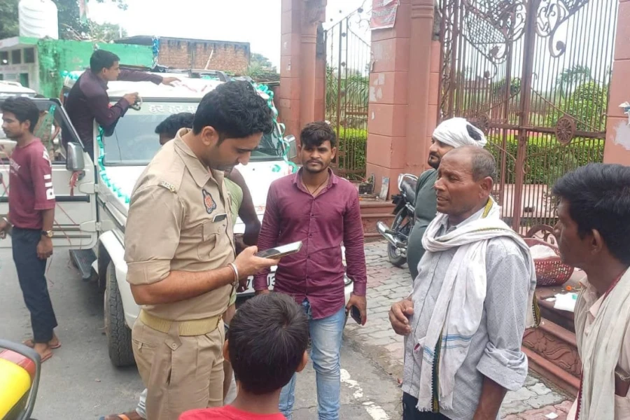 कंपिल: लिफ्ट देकर किसान की जेब से उड़ाए 50 हजार, पुलिस जांच शुरू