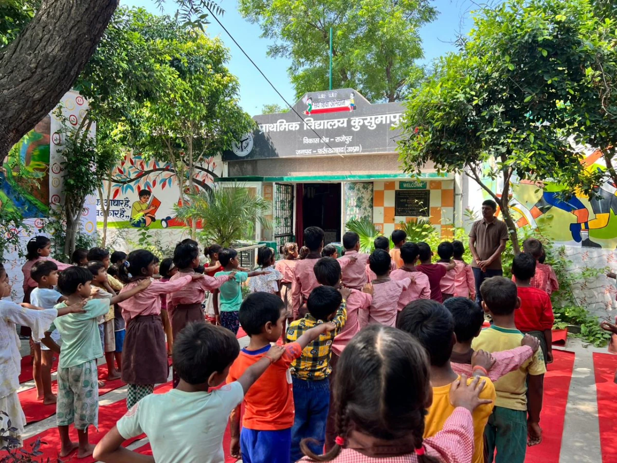 शिक्षक दिवस: फर्रुखाबाद में शिक्षा की मशाल जलाते समर्पित शिक्षक