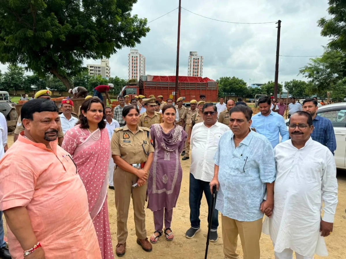 सीएम योगी का फतेहगढ़ दौरा: पुलिस लाइन में तैयारियों को मिली रफ्तार