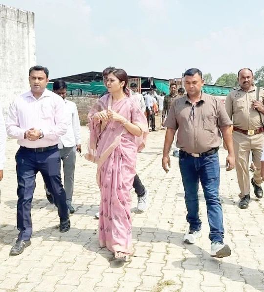 शमशाबाद गौशाला निरीक्षण के बाद नगर पंचायत में मचा घमासान