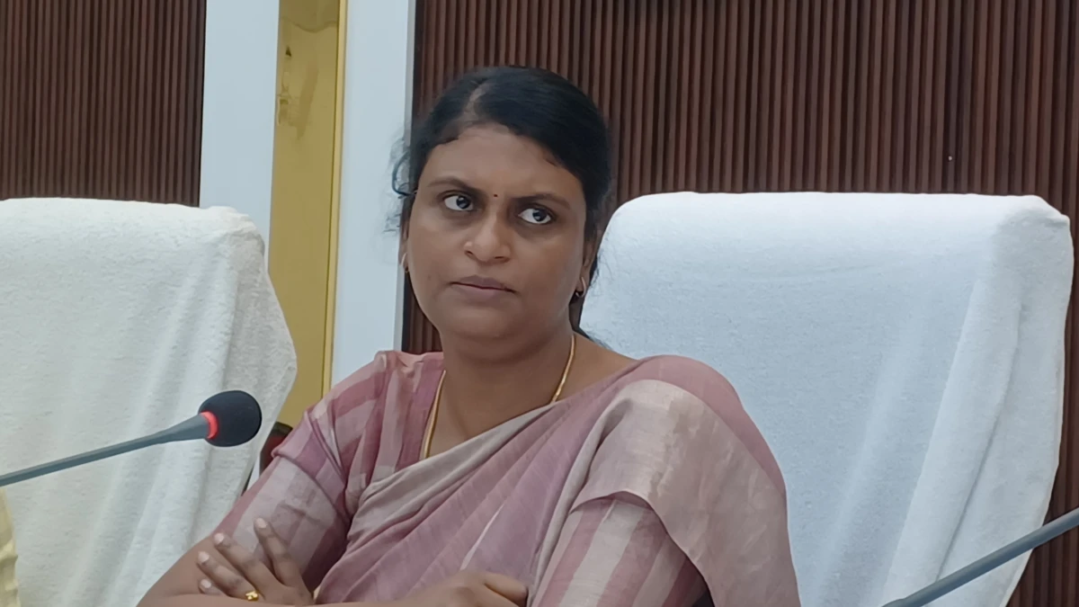 एटा में अवैध खनन पर प्रशासन सख्त, ट्रैक्टर-लोडर पर ₹2 लाख का जुर्माना