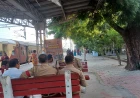 Etah News :  जीआरपी की ड्यूटी या महज सेल्फी? स्टेशन पर सुरक्षा व्यवस्था पर उठे सवाल