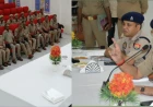 Kasganj news कासगंज पुलिस द्वारा एन्टी रोमियों टीमों के साथ की गयी समीक्षा गोष्ठी  