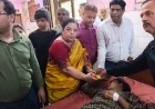 कायमगंज में भाजपा का सेवा संकल्प: मरीजों को फल बांटकर मनाया मोदी का जन्मदिन