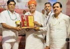हिन्दी की नि:स्वार्थ सेवा कोई पं० साहित्य चंचल 'साधक' से सीखे...डी.पी.यादव