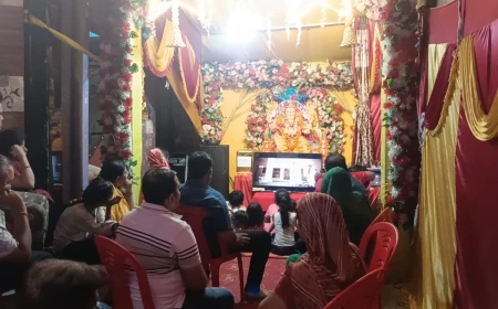 कायमगंज: गुप्ता शू स्टोर गली में गूंजे गणपति बप्पा मोरया के जयकारे