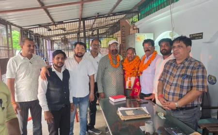 तहसील सदर बार एसोसिएशन अध्यक्ष पद पर पुन: रामेंद्र कटियार उर्फ रामू निर्विरोध चयन