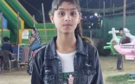 बंदरों के हमले से छत से गिरी छात्रा की मौत: मचा कोहराम