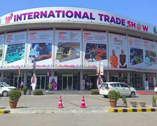 इंटरनेशनल ट्रेड शो में एटा के पीतल उत्पादों और चिकोरी की धूम 