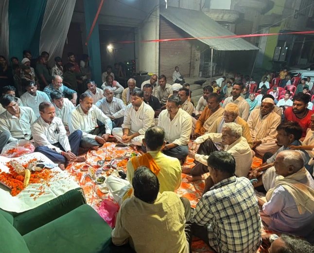 निधौली कलां में बाल रामलीला का भव्य शुभारंभ: सांस्कृतिक विरासत का संगम