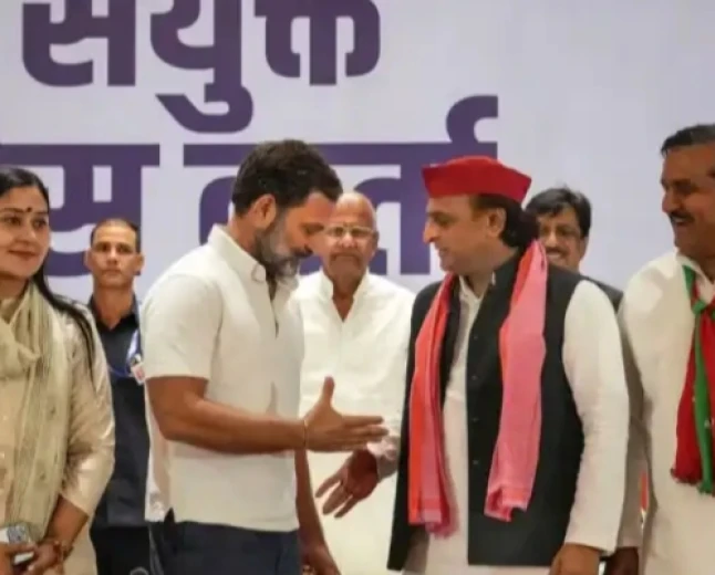 यूपी विधानसभा चुनाव: सपा-कांग्रेस गठबंधन में सीट शेयरिंग पर फंसा पेंच