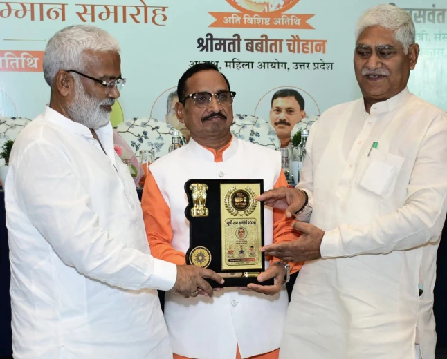 राजीव अग्रवाल को मिला ‘उत्तर प्रदेश रत्न’ सम्मान, शिकोहाबाद में बढ़ा गौरव