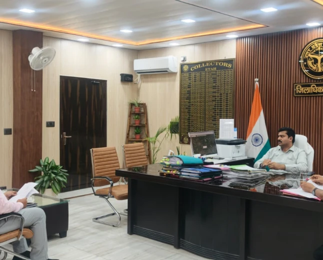 मुख्यमंत्री वैश्विक नगरोदय योजना: एटा में 1177 लाख के विकास कार्यों पर मंथन
