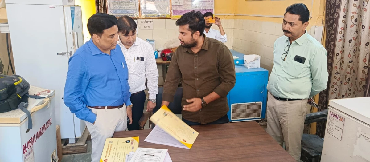 सीएमओ ने सीएचसी गोधना का किया औचक निरीक्षण, 22 कर्मचारी मिले अनुपस्थित