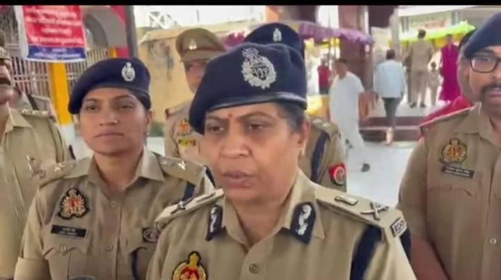 फर्रुखाबाद: एडीजी ने ली मंदिरों की सुरक्षा का जायजा, पुलिस लाइन में जिम का उद्घाटन