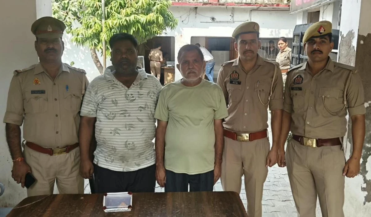 एटा पुलिस की बड़ी कार्रवाई: चोरी के मामले में दो शातिर गिरफ्तार