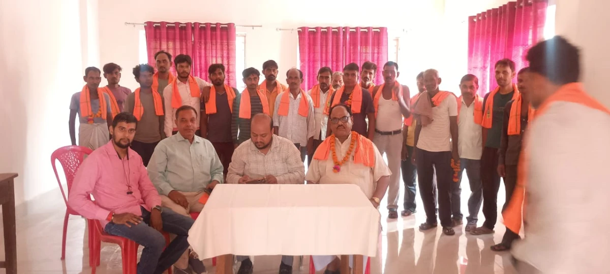कायमगंज नवीन मंडी में किसानों और व्यापारियों का सम्मान समारोह आयोजित