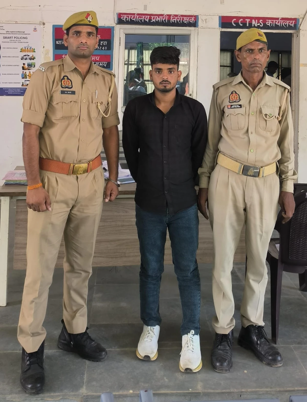 एटा पुलिस की बड़ी कार्रवाई: नाबालिग के अपहरण व दुष्कर्म का आरोपी गिरफ्तार
