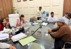 पायल दीक्षित बनीं एक दिन की प्रतीकात्मक जिलाधिकारी, छह फरियादियों की सुनीं समस्याएं