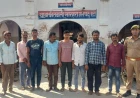 एटा में जुआरियों पर पुलिस का शिकंजा, दो थाना क्षेत्रों में 10 गिरफ्तार; 20 हजार रुपये से अधिक नकदी बरामद