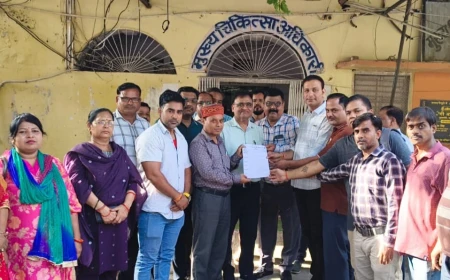 मैनपुरी: एनएचएम संविदा कर्मियों की हड़ताल की चेतावनी, वेतन भुगतान की मांग