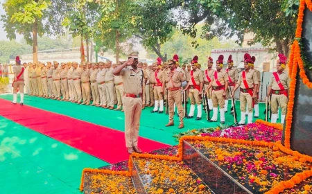 पुलिस स्मृति दिवस: एटा में वीर शहीदों को दी गई भावभीनी श्रद्धांजलि
