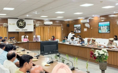 फर्रुखाबाद: दीपावली पर आतिशबाजी सुरक्षा के लिए डीएम के सख्त निर्देश