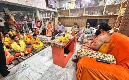 रामनगरिया मेले को भव्य बनाने की तैयारी तेज, डीएम-एसपी ने पांचाल घाट पहुंचकर परखी व्यवस्थाएं