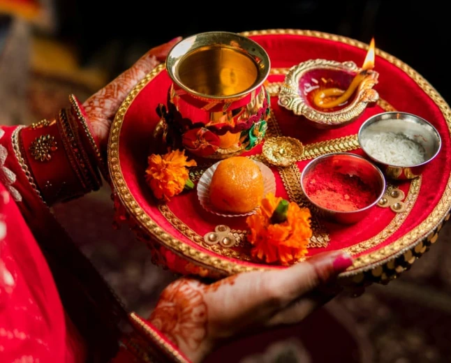 Article : karva chauth परंपरा, प्रेम और आस्था का उत्सव
