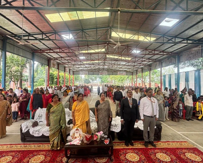सीपी इंटरनेशनल स्कूल में मना ग्रैंडपेरेंट्स डे और दशहरा, बच्चों ने बिखेरे संस्कार