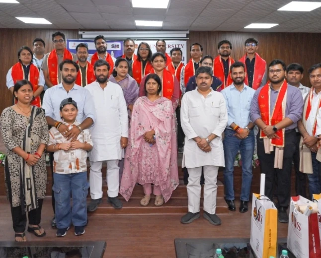 एफ एस विश्वविद्यालय में तीन दिवसीय विक्रम साराभाई अंतरिक्ष प्रदर्शनी का समापन।