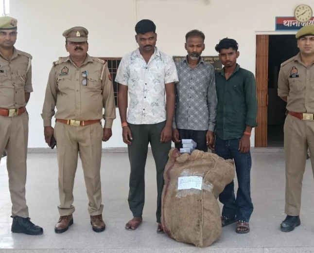 एटा पुलिस की बड़ी कार्रवाई: ट्रांसफार्मर चोरी करने वाले गिरोह के 3 सदस्य गिरफ्तार
