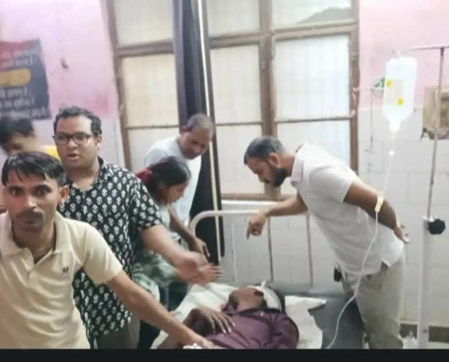कायमगंज सड़क हादसा: आमने-सामने की टक्कर में युवक की मौत, एक गंभीर