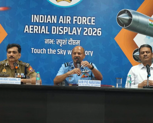 नमो घाट वाराणसी: भारतीय वायु सेना का भव्य हवाई प्रदर्शन 2026