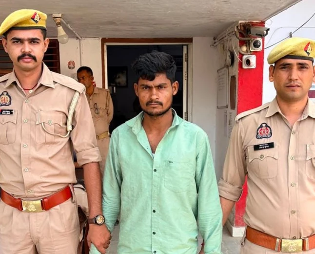 एटा पुलिस की बड़ी कार्रवाई: पॉक्सो एक्ट का वांछित आरोपी गिरफ्तार