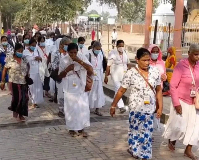 संकिसा बौद्ध महोत्सव: श्रद्धालुओं की भारी भीड़ और भव्य आयोजन