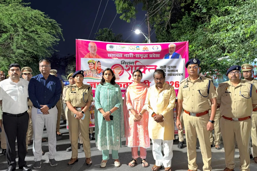 फर्रुखाबाद में मिशन शक्ति फेज-6: महिला सुरक्षा और स्वावलंबन रैली
