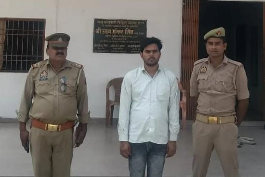 एटा: आत्महत्या के दुष्प्रेरण में वांछित आरोपी गिरफ्तार, पुलिस ने की कार्रवाई